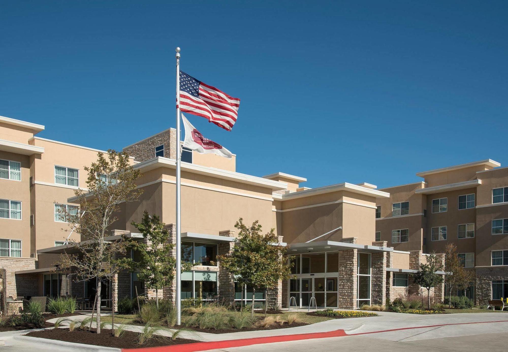 Residence Inn By Marriott Austin - University Area Exterior photo